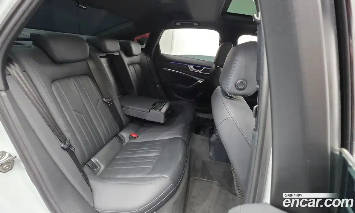 Audi A6 2020 2.0 Автомат в Москве № 163621, фото 19