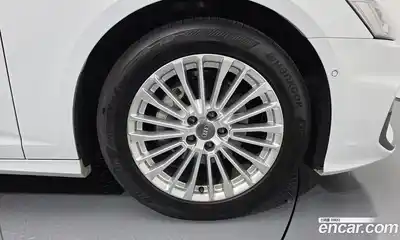 Audi A6 2020 2.0 Автомат в Москве № 163621, миниатюра 5