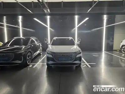 Audi Q4 e-tron 2023 Автомат в Москве № 163995, миниатюра 2