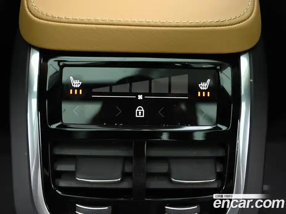 Volvo V90 2024 2.0 Автомат в Москве № 164145, фото 16