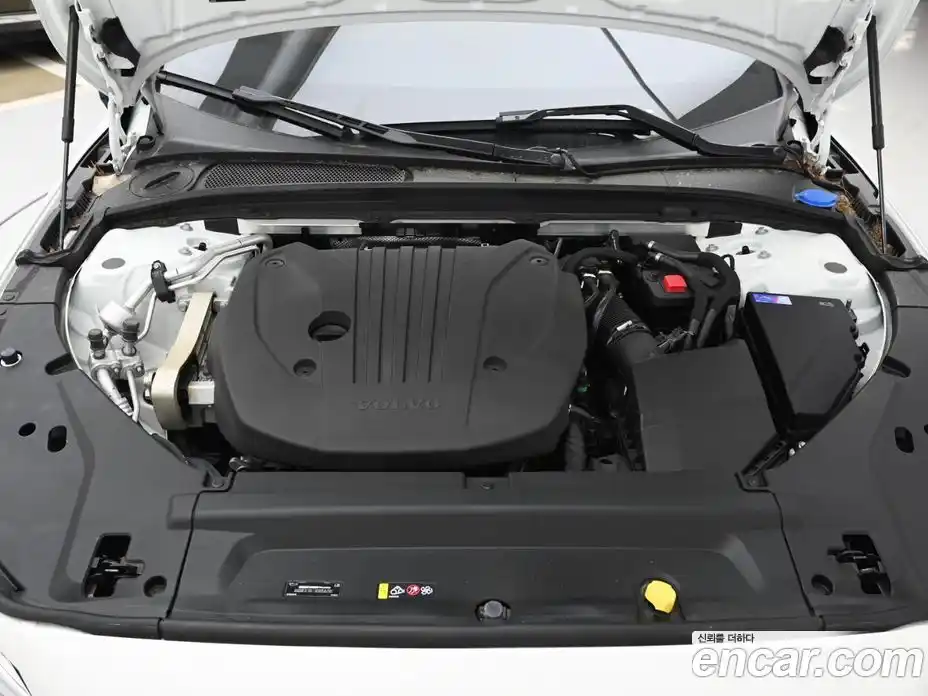 Volvo V90 2024 2.0 Автомат в Москве № 164145, фото 6