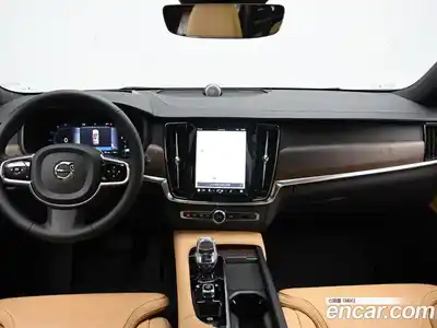 Volvo V90 2024 2.0 Автомат в Москве № 164145, миниатюра 7