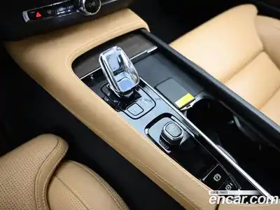 Volvo V90 2024 2.0 Автомат в Москве № 164145, миниатюра 9