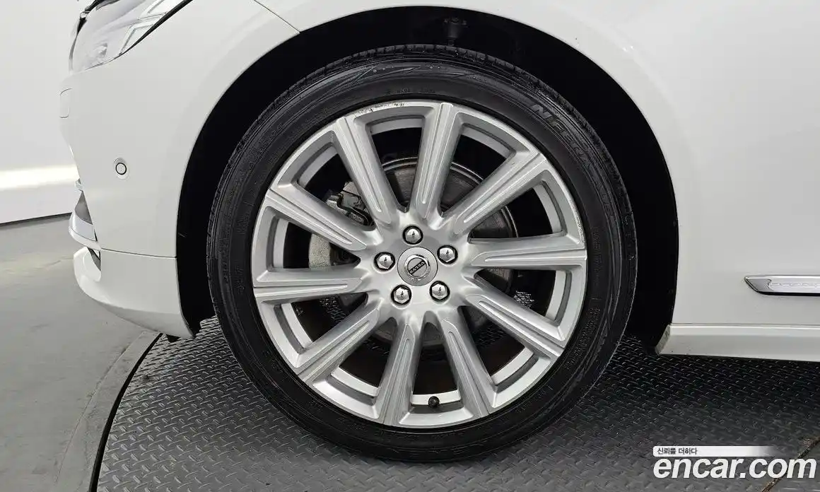 Volvo S90 2020 2.0 Автомат в Москве № 164329, фото 9