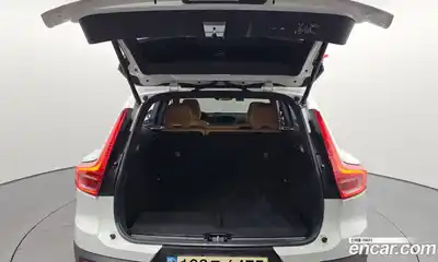 Volvo XC40 2022 2.0 Автомат в Москве № 164626, миниатюра 12