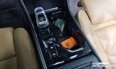 Volvo XC40 2022 2.0 Автомат в Москве № 164626, миниатюра 4