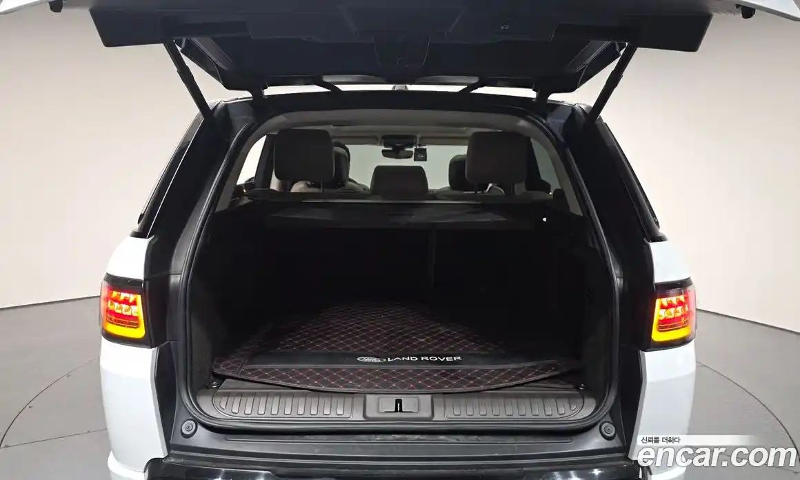 Land Rover Range-Rover Sport 2020 3.0 Автомат в Москве № 166525, фото 19