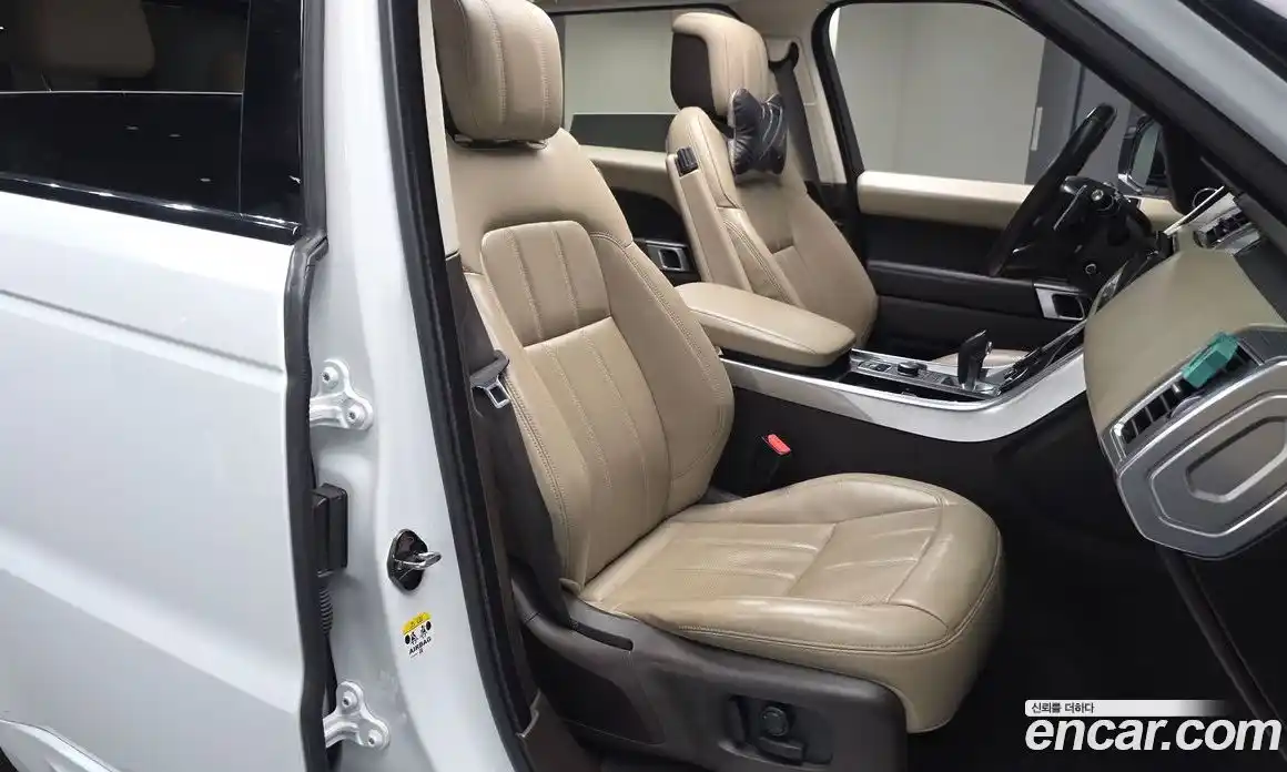 Land Rover Range-Rover Sport 2020 3.0 Автомат в Москве № 166525, фото 20