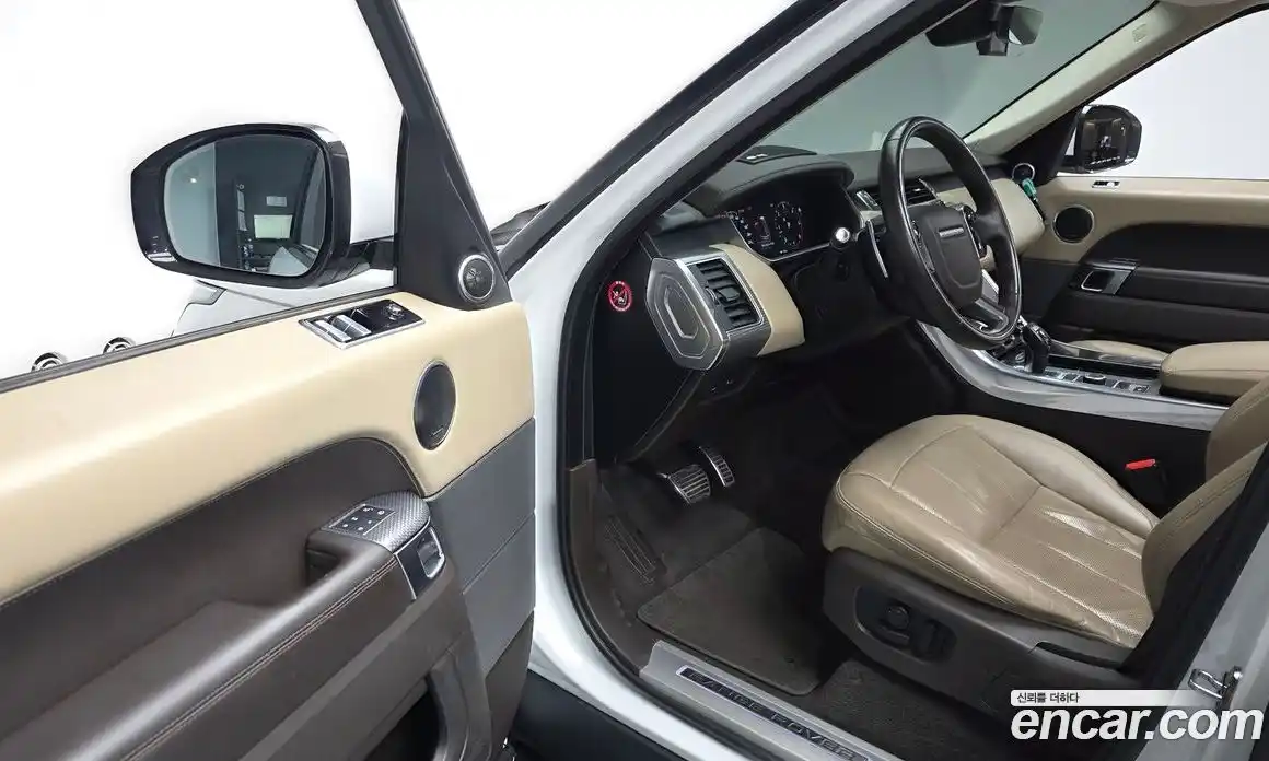 Land Rover Range-Rover Sport 2020 3.0 Автомат в Москве № 166525, фото 5