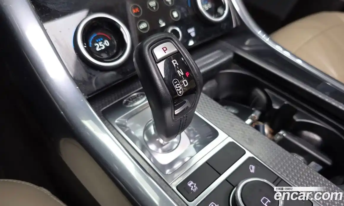 Land Rover Range-Rover Sport 2020 3.0 Автомат в Москве № 166525, фото 9