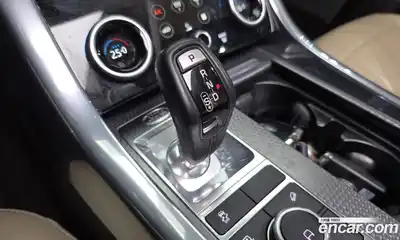 Land Rover Range-Rover Sport 2020 3.0 Автомат в Москве № 166525, миниатюра 9