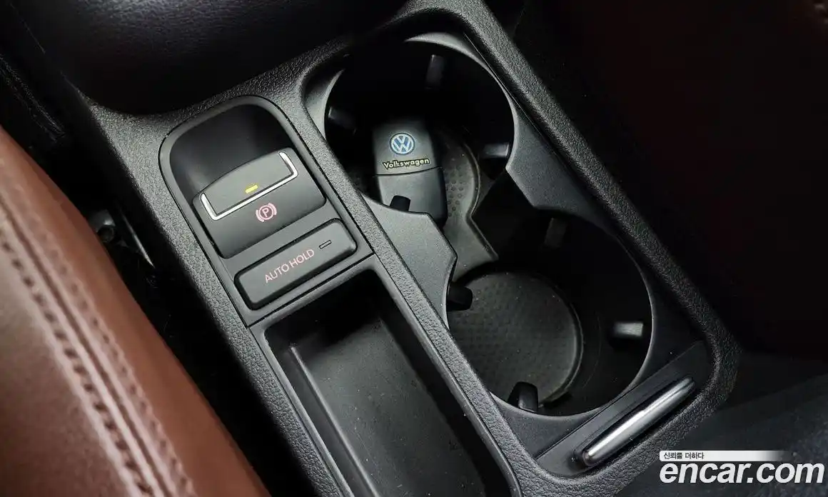 Volkswagen Tiguan 2014 2.0 Автомат в Москве № 168929, фото 16