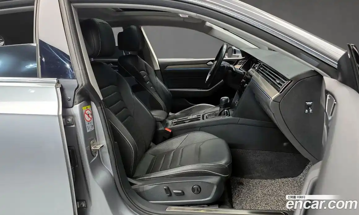 Volkswagen Arteon 2020 2.0 Автомат в Москве № 168992, фото 18