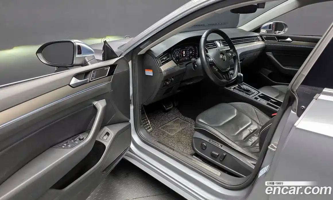 Volkswagen Arteon 2020 2.0 Автомат в Москве № 168992, фото 5