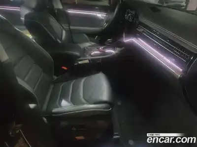 Volkswagen Touareg 2024 3.0 Автомат в Москве № 169144, миниатюра 10