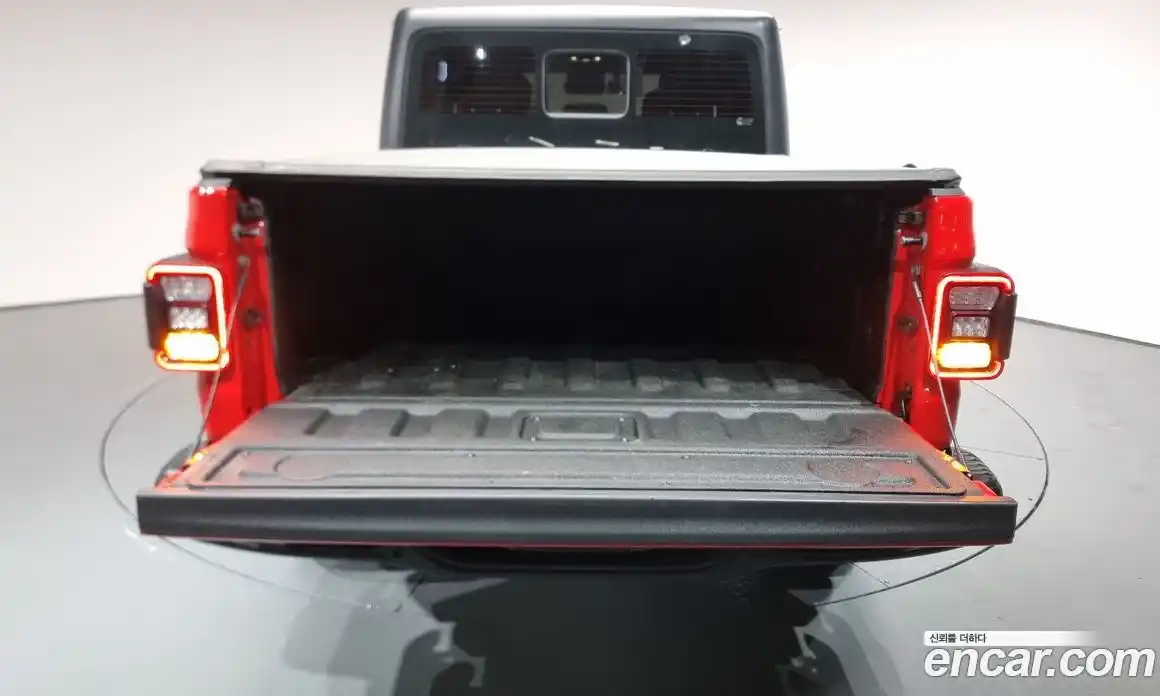 Jeep Gladiator 2021 3.6 Автомат в Москве № 169619, фото 19