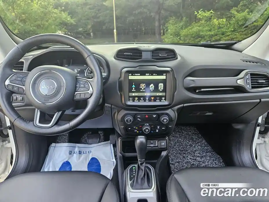 Jeep Renegade 2021 2.4 Автомат в Москве № 169969, фото 16