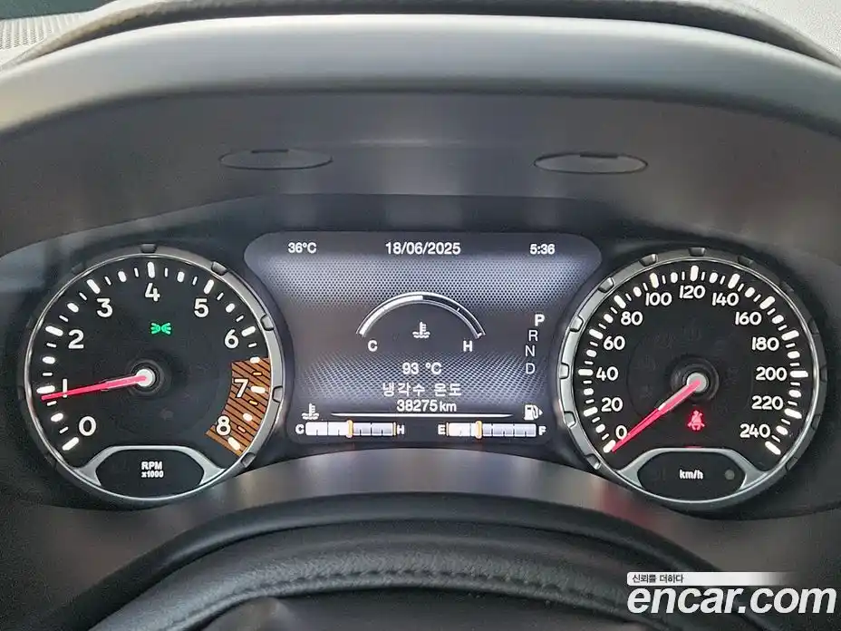 Jeep Renegade 2021 2.4 Автомат в Москве № 169969, фото 8