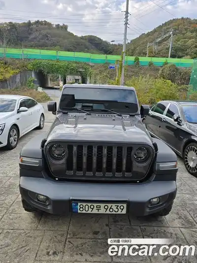 Jeep Gladiator 2022 3.6 Автомат в Москве № 169984, миниатюра 7