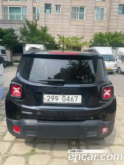 Jeep Renegade 2016 2.0 Автомат в Москве № 170073, фото 9