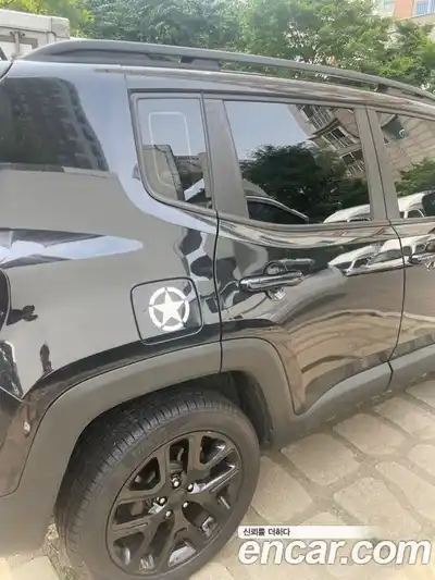 Jeep Renegade 2016 2.0 Автомат в Москве № 170073, миниатюра 10