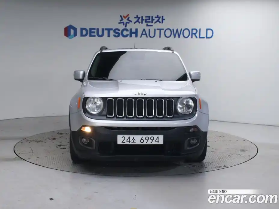 Jeep Renegade 2015 2.4 Автомат в Москве № 170084, фото 3