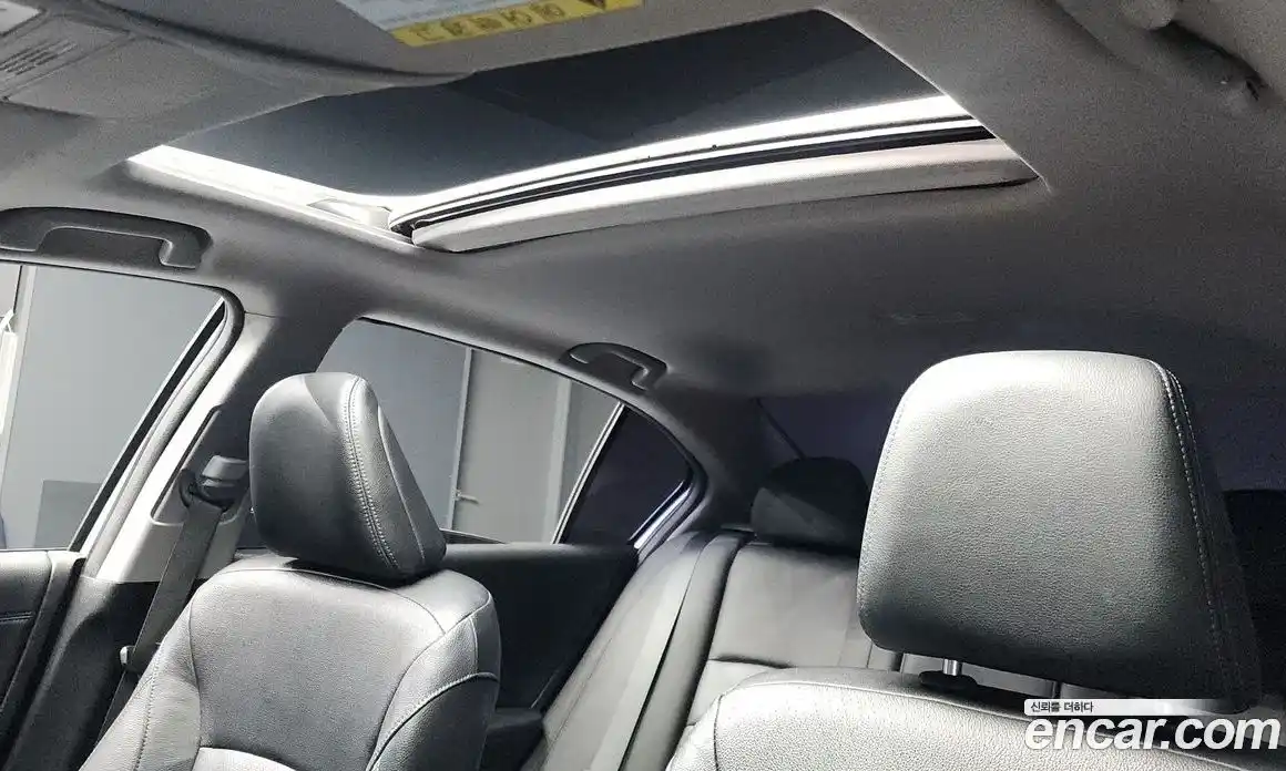 Honda Accord 2013 2.4 Автомат в Москве № 170588, фото 15