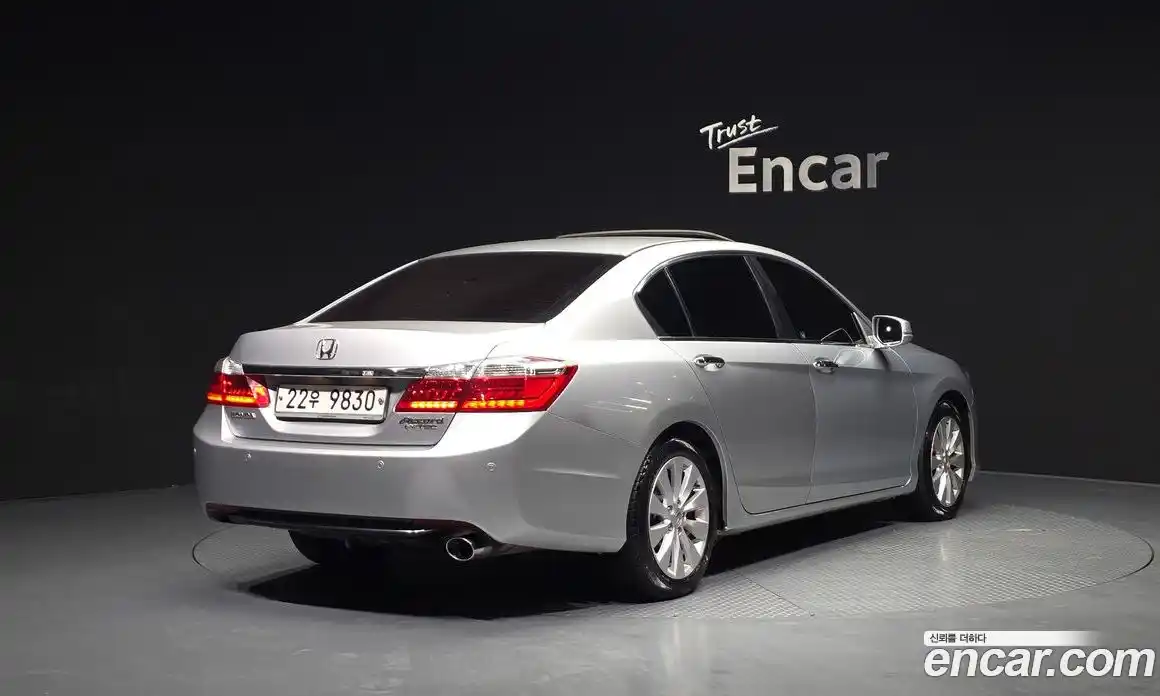 Honda Accord 2013 2.4 Автомат в Москве № 170588, фото 8