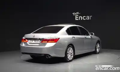 Honda Accord 2013 2.4 Автомат в Москве № 170588, миниатюра 8