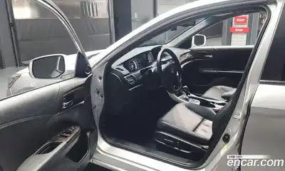 Honda Accord 2013 2.4 Автомат в Москве № 170588, миниатюра 9