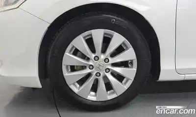 Honda Accord 2015 2.4 Автомат в Москве № 170629, миниатюра 9