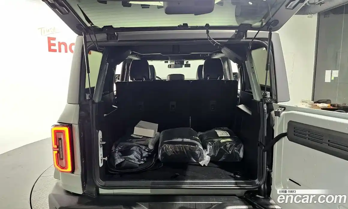 Ford Bronco 2023 2.7 Автомат в Москве № 170765, фото 13