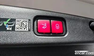 Mercedes-Benz E-Class 2024 2.0 Автомат в Москве № 171975, миниатюра 9