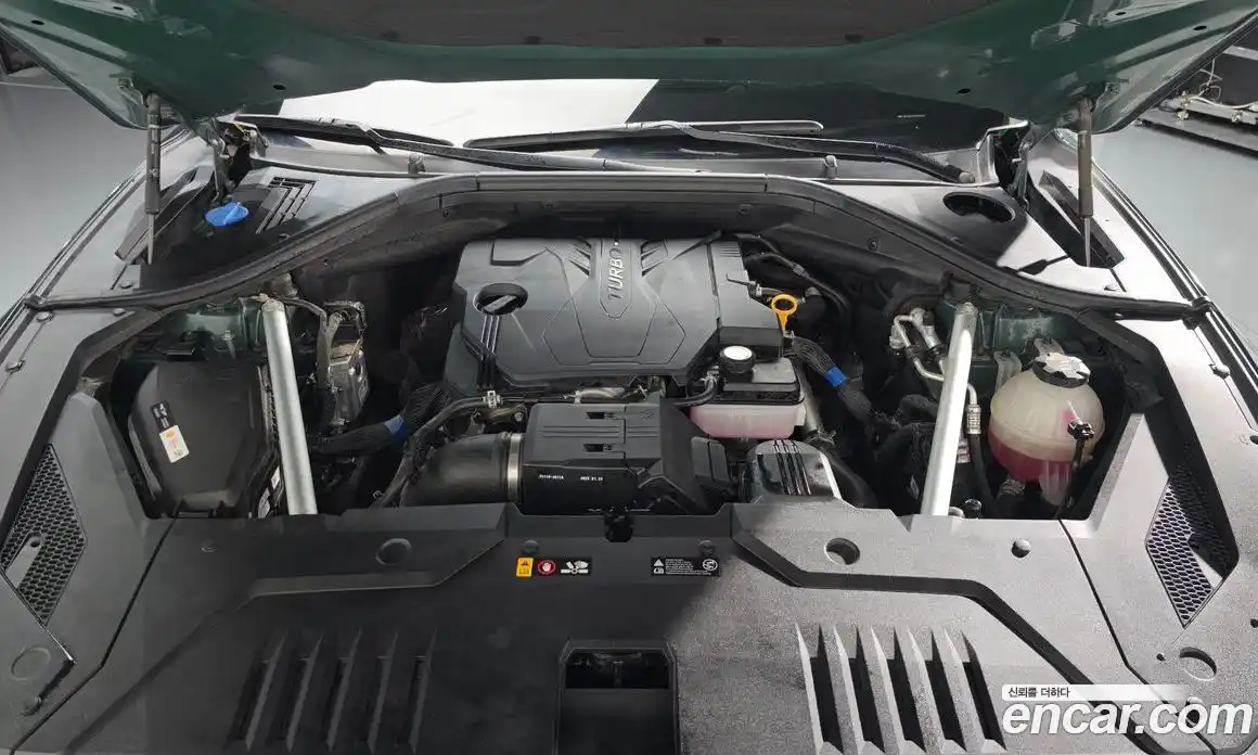 Genesis GV70 2022 2.5 Автомат в Москве № 17214, фото 15