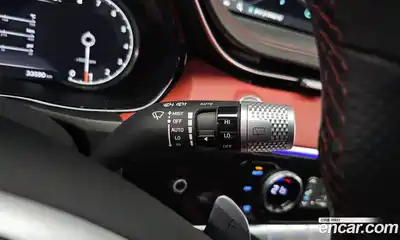 Genesis GV70 2022 2.5 Автомат в Москве № 17214, миниатюра 3