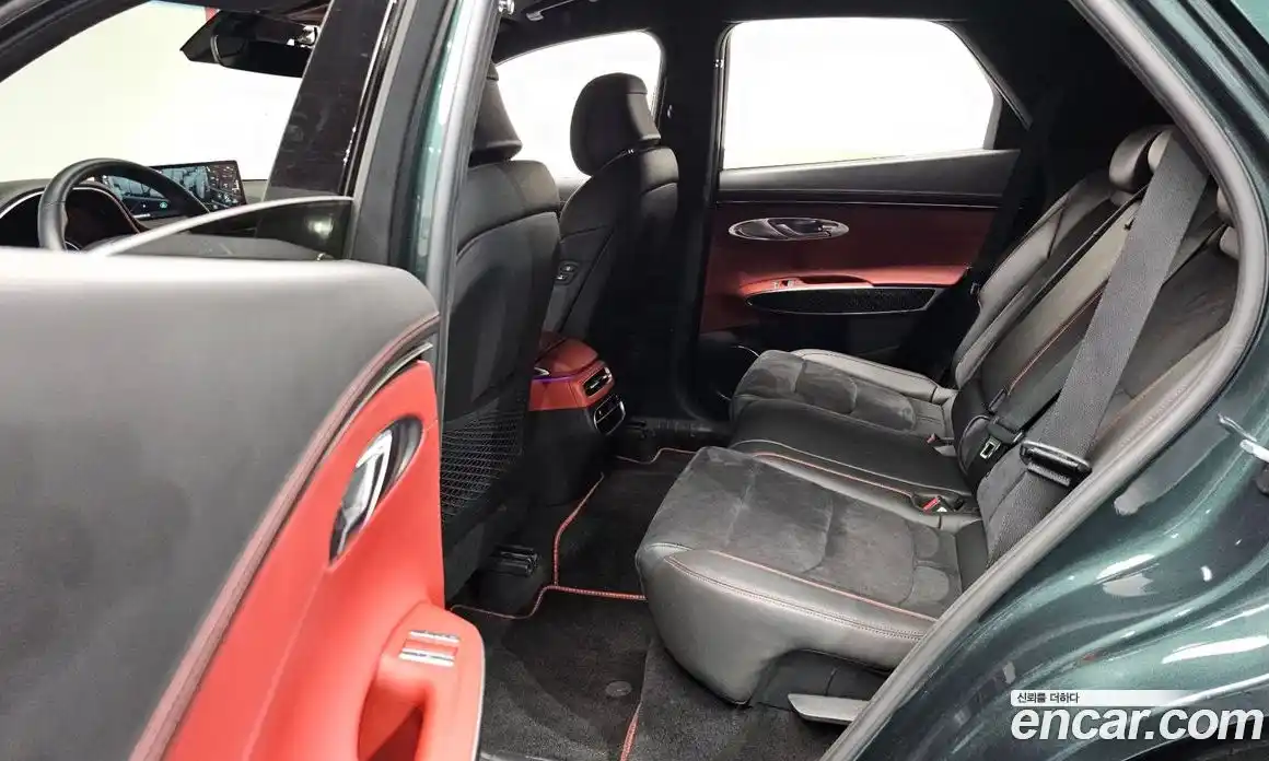 Genesis GV70 2022 2.5 Автомат в Москве № 17214, фото 7