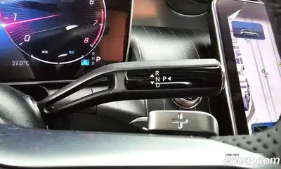 Mercedes-Benz GLC-Class, 2023