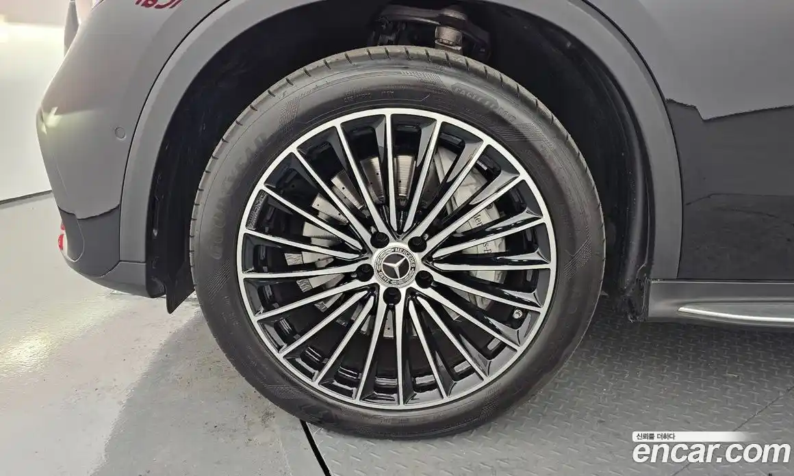 Mercedes-Benz GLC-Class 2023 2.0 Автомат в Москве № 177447, фото 5