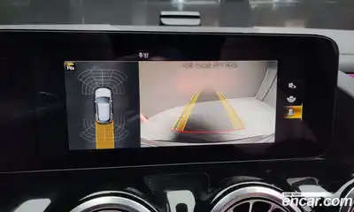 Mercedes-Benz GLA-Class 2022 2.0 Автомат в Москве № 178099, миниатюра 11