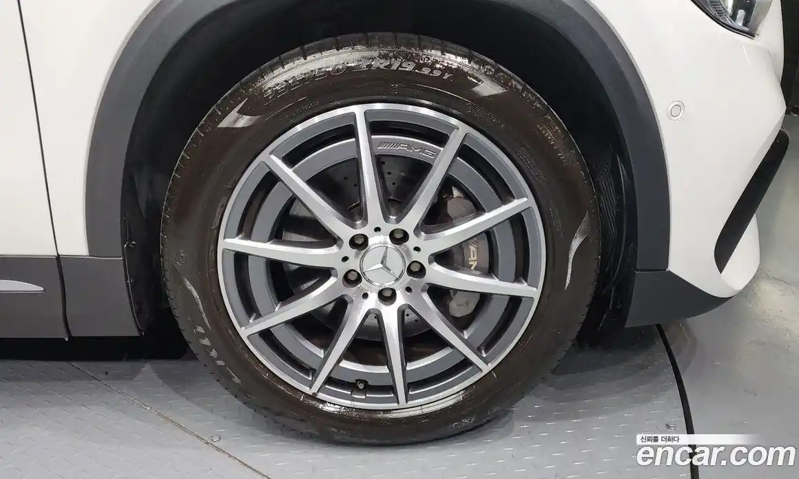 Mercedes-Benz GLA-Class 2022 2.0 Автомат в Москве № 178099, фото 12