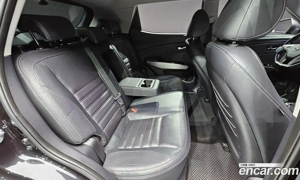 SsangYong TIBOLI 2015 1.6 Автомат в Москве № 181868, фото 12