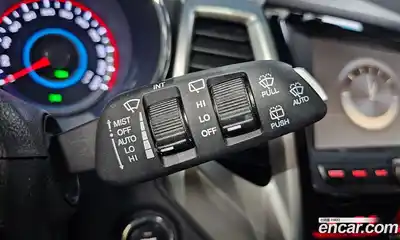 SsangYong TIBOLI 2015 1.6 Автомат в Москве № 181868, миниатюра 2