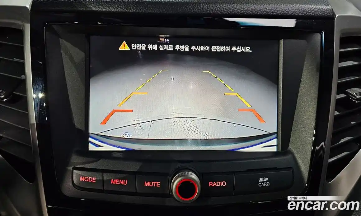 SsangYong TIBOLI 2015 1.6 Автомат в Москве № 181868, фото 8