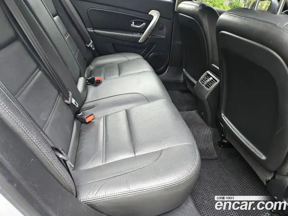 Renault SM5 2014 1.5 Автомат в Москве № 186702, фото 15