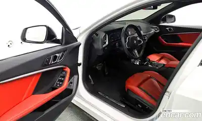 BMW 1-Series 2024 2.0 Автомат в Москве № 186976, миниатюра 10