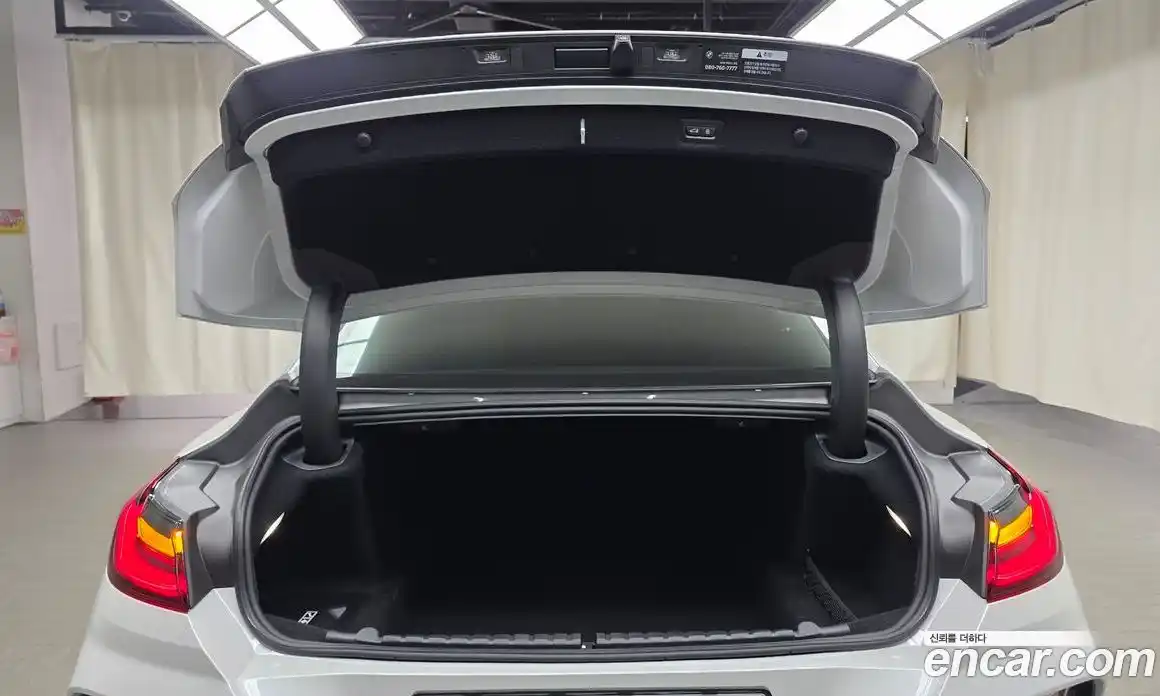 BMW 8-Series 2024 4.4 Автомат в Москве № 187316, фото 7