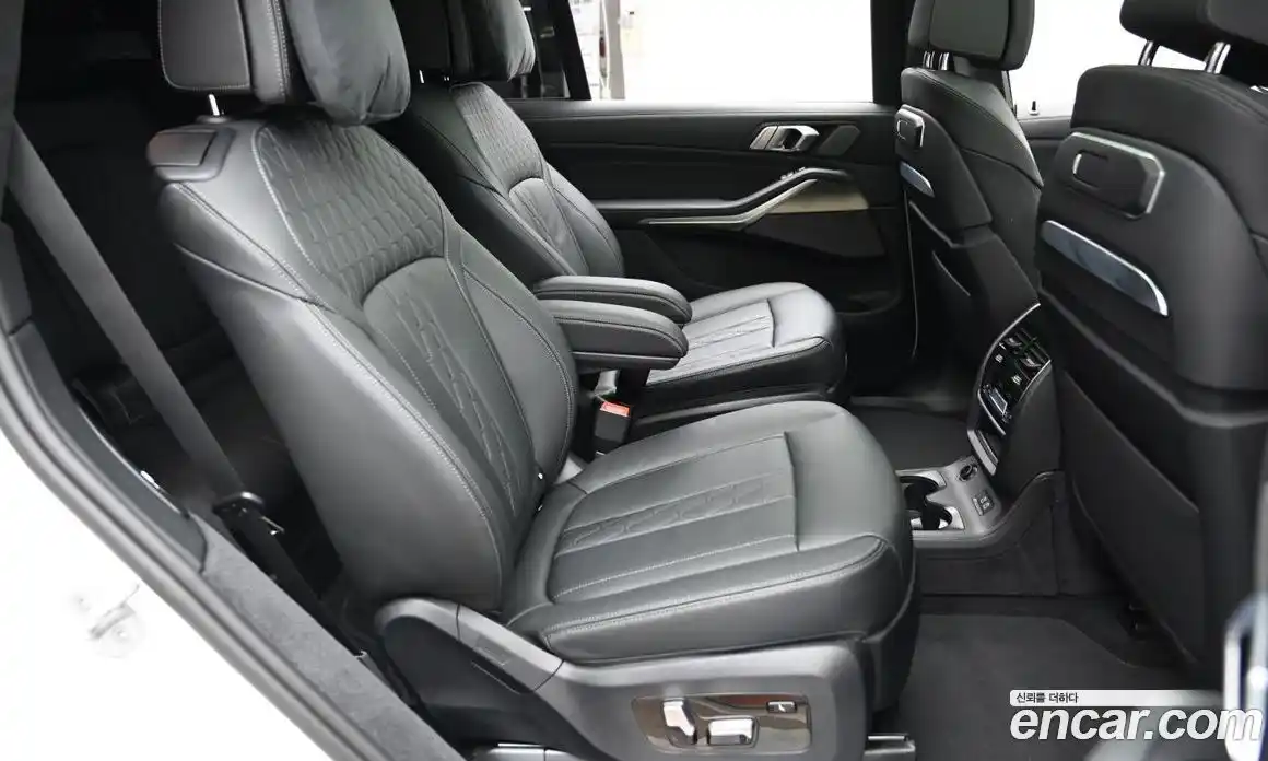 BMW X7 2025 3.0 Автомат в Москве № 188082, фото 12
