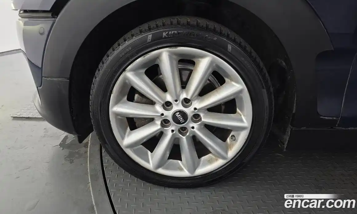 Mini Clubman 2016 2.0 Автомат в Москве № 188341, фото 15