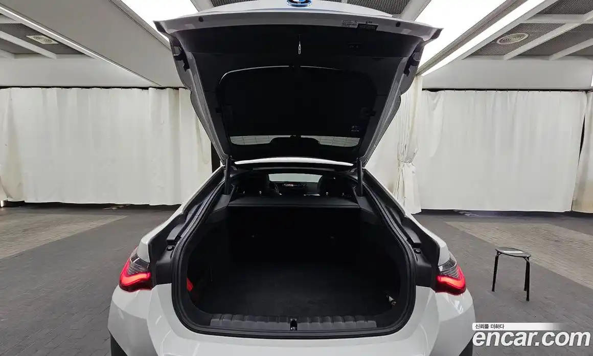 BMW i4 2024 0.2 Автомат в Москве № 188575, фото 5