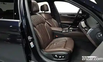 BMW 5-Series 2022 2.0 Автомат в Москве № 189643, миниатюра 4